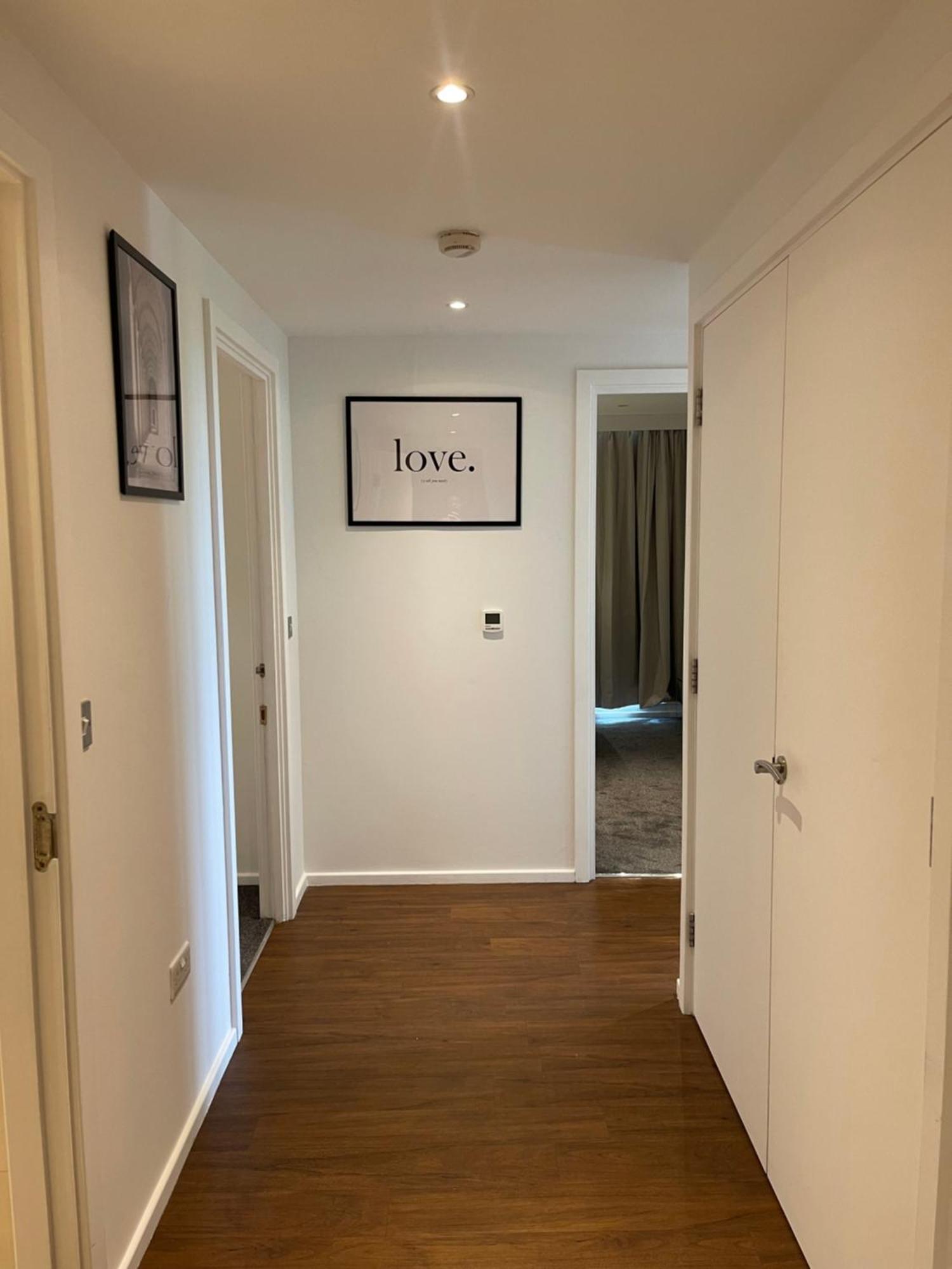 Apartment Modern Luxury 2 Bedroom In Excel London